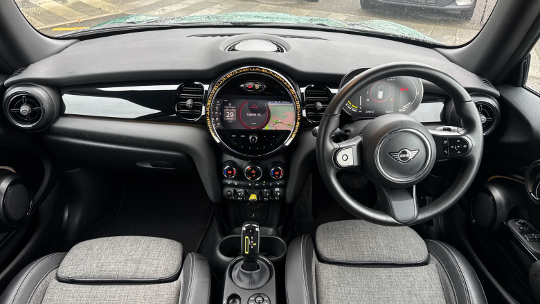 MINI Hatchback 135kW Cooper S Level 2 33kWh 3dr Auto Electric Hatchback